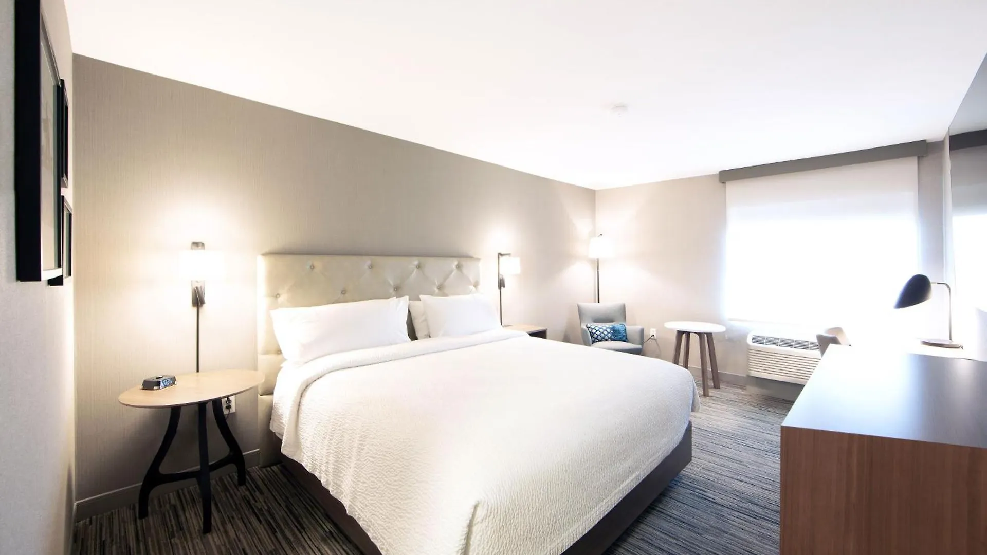 Four Points By Sheraton Downtown Seattle Center