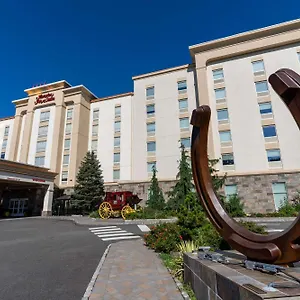 *** Hotel Hampton Inn&suites Staten Island USA