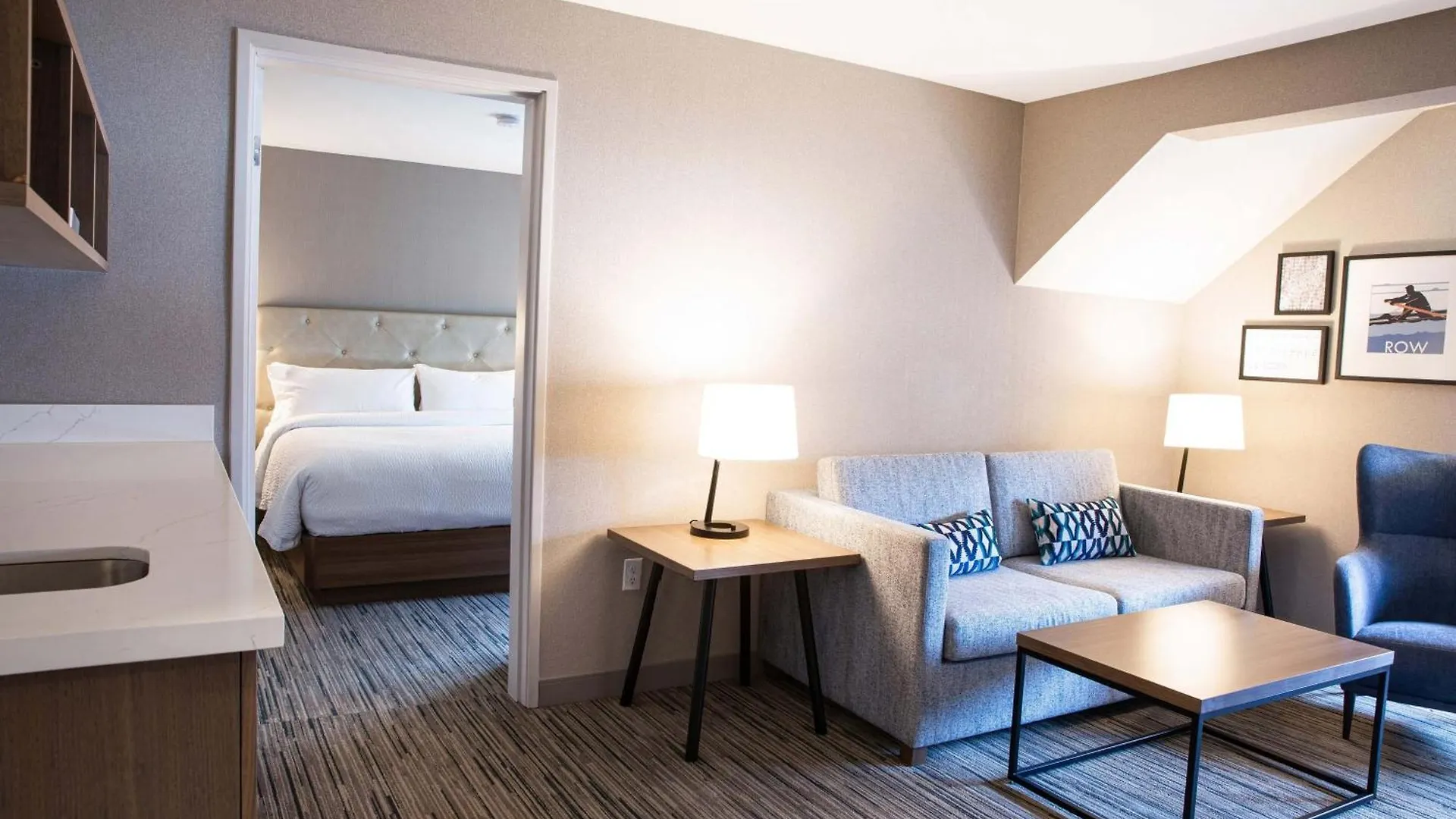 Four Points By Sheraton Downtown Seattle Center Hotel